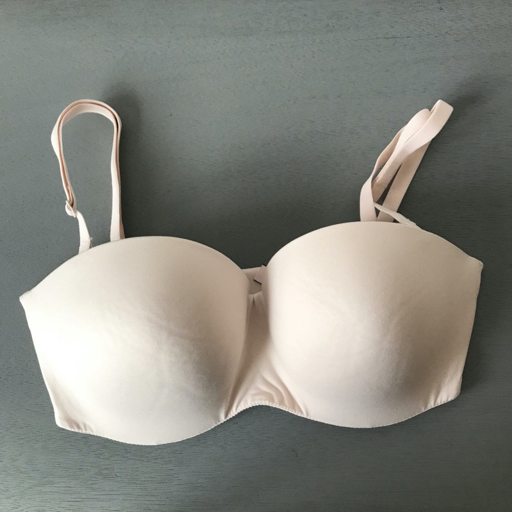 VS Convertible Strapless Bra 32DDD